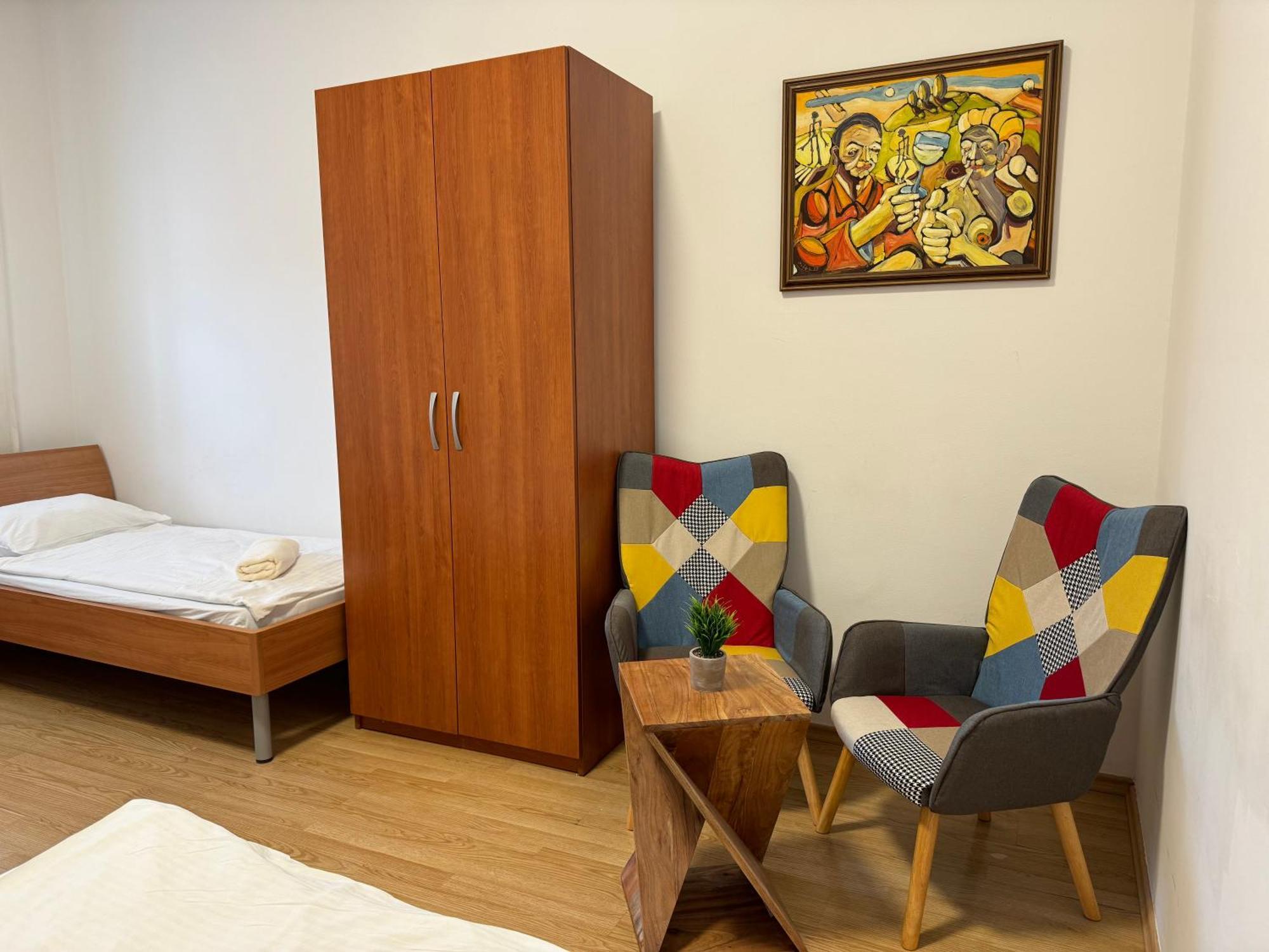 Guesthouse Pri Tonetu プトゥイ エクステリア 写真